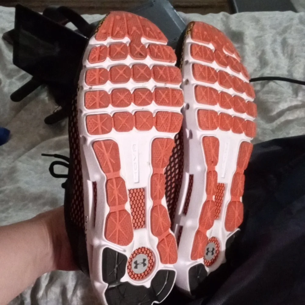 Shoes - Picture 3 of 5